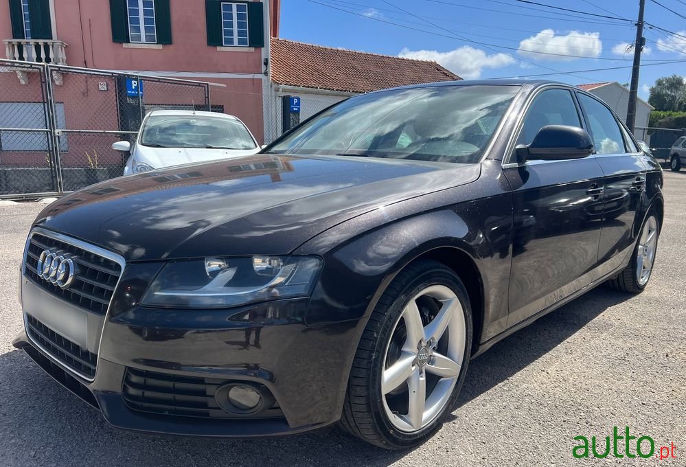 2008' Audi A4 2.0 Tdi S-Line photo #3