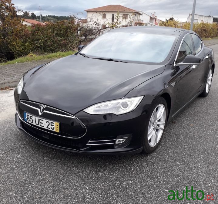 2014' Tesla Model S photo #1