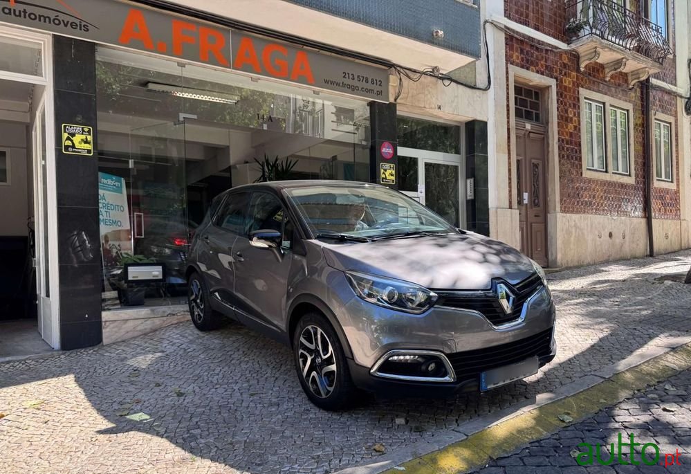 2016' Renault Captur photo #1