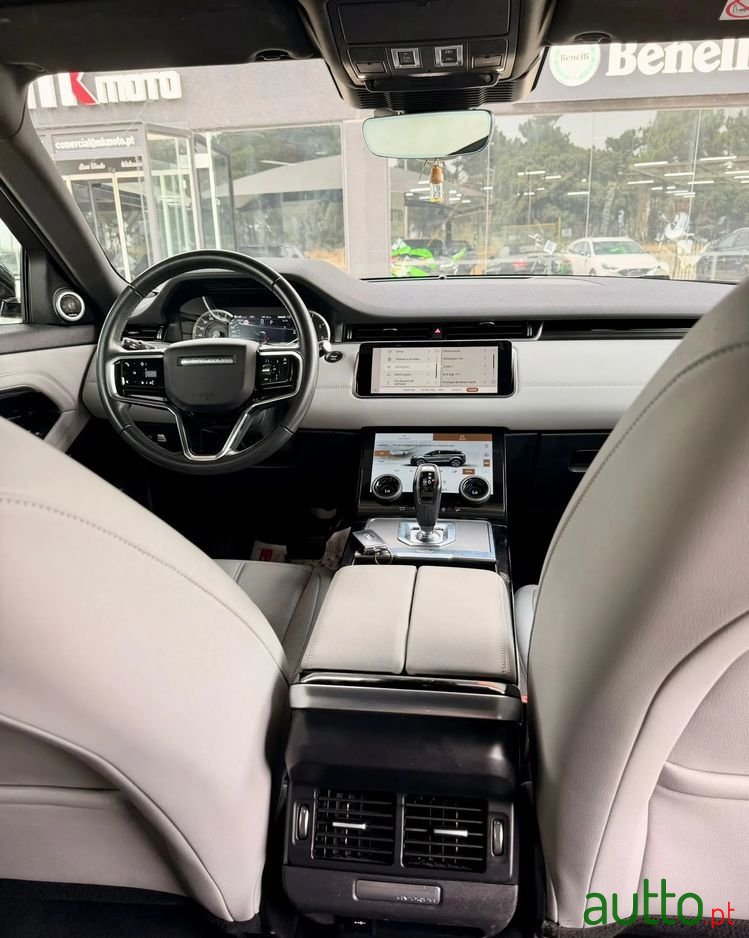 2023' Land Rover Range Rover Evoque P300E Hse photo #3