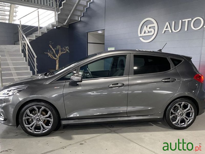 2021' Ford Fiesta photo #2