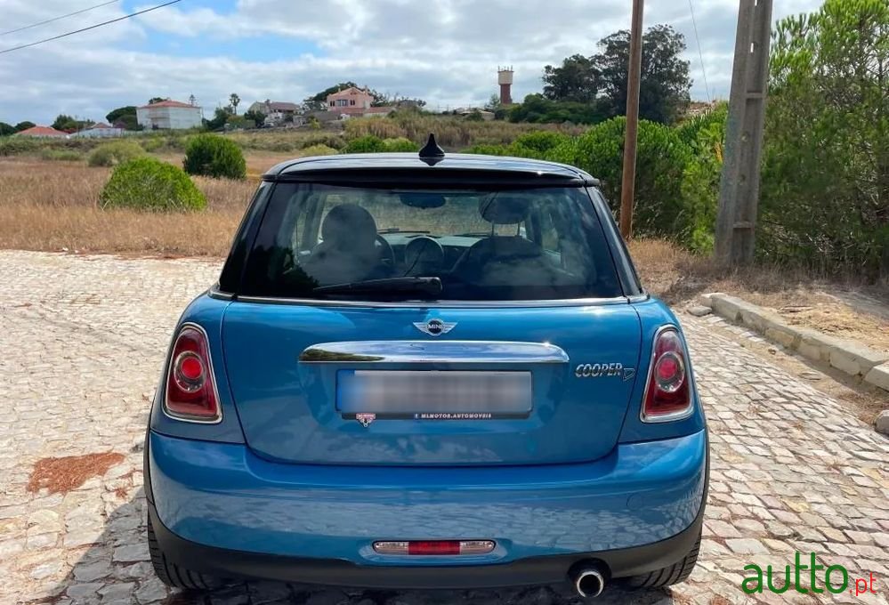 2012' MINI Cooper D 3 Portas photo #5