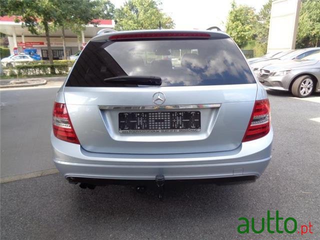2014' Mercedes-Benz C-Class photo #4