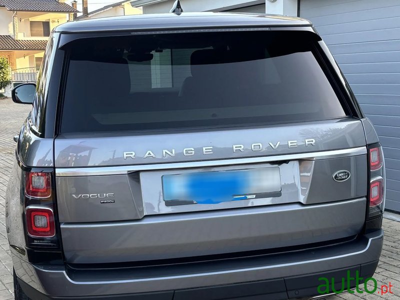 2020' Land Rover Range Rover photo #5