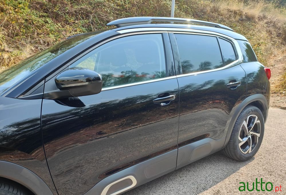 2019' Citroen C5 Aircross photo #5