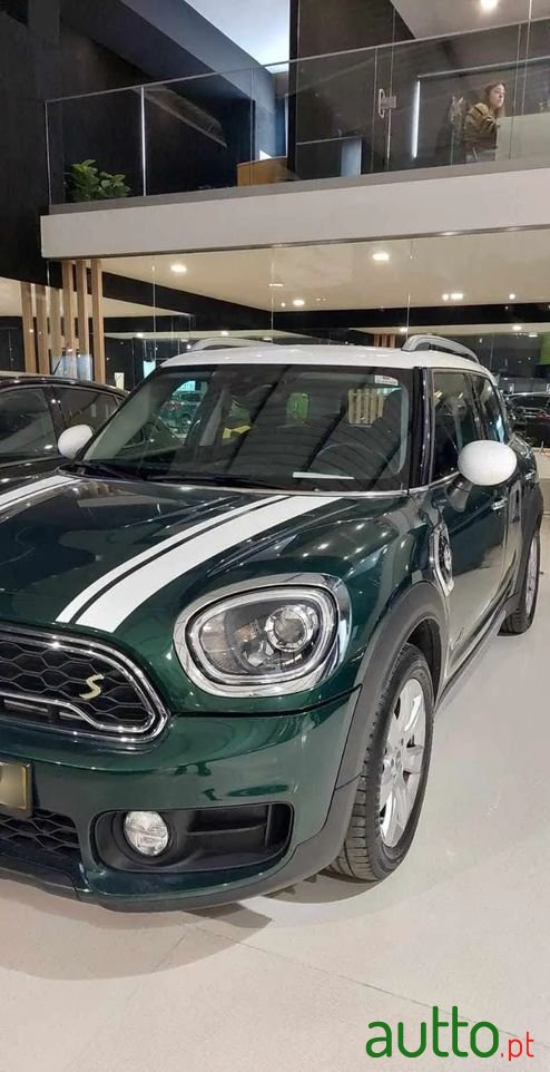 2018' MINI Countryman Cooper Se photo #2