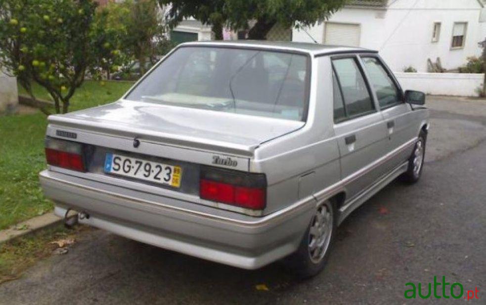 1989' Renault 9 TURBO photo #2