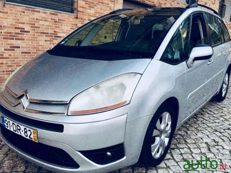 2007' Citroen C4 Grand Picasso photo #1