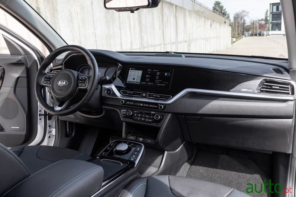 2021' Kia Niro photo #6