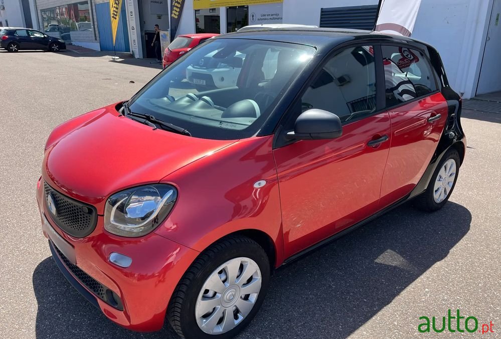 2016' Smart Forfour Proxy photo #1