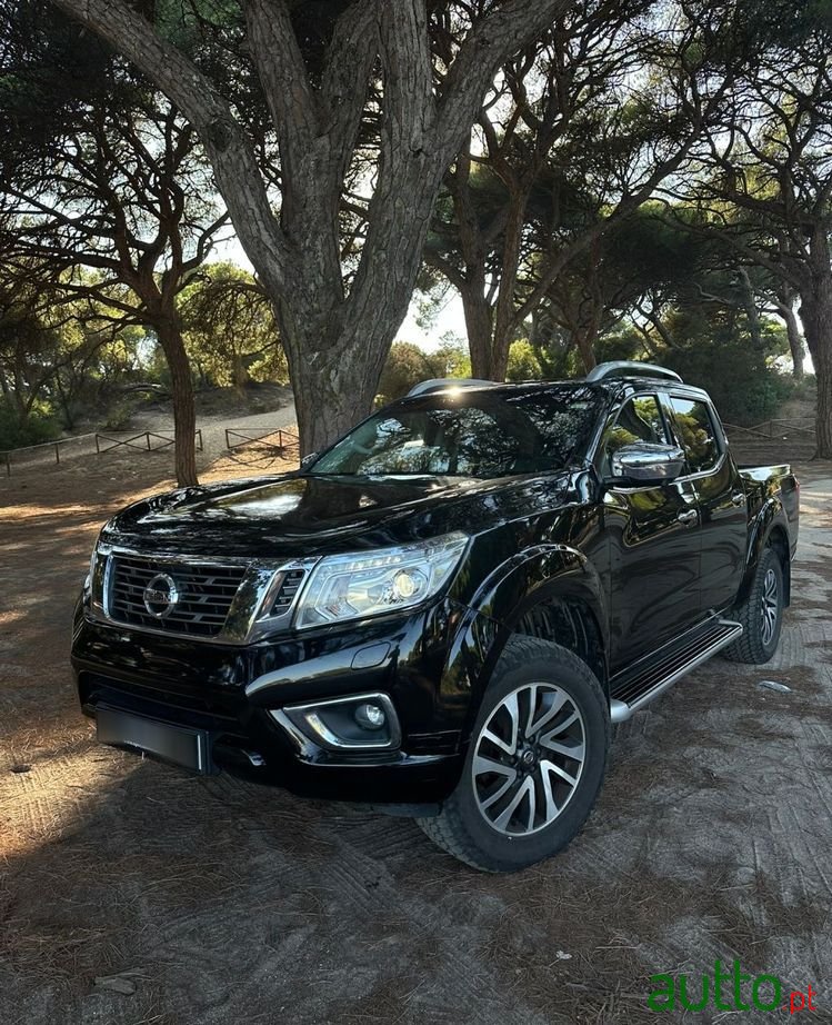 2017' Nissan Navara photo #2