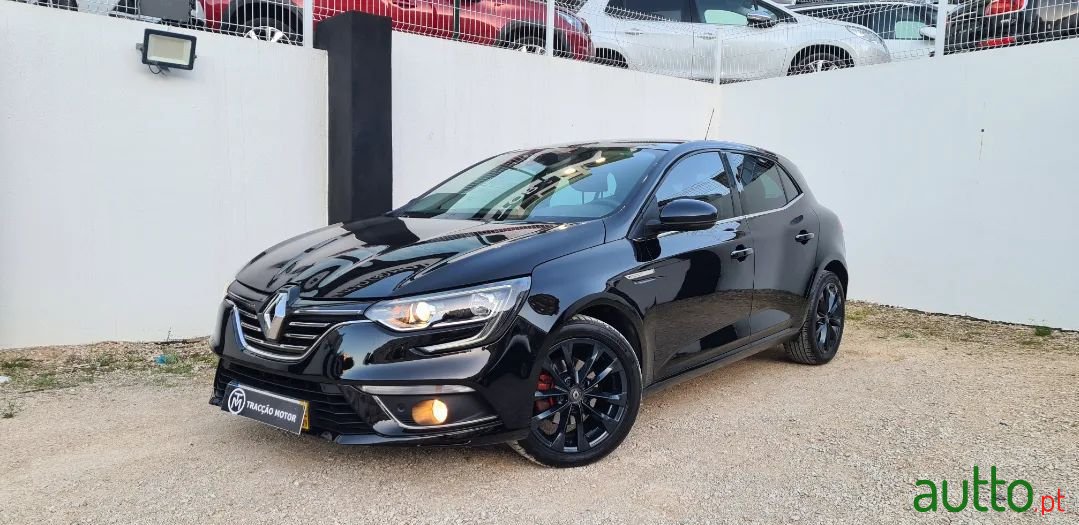 2016' Renault Megane photo #1