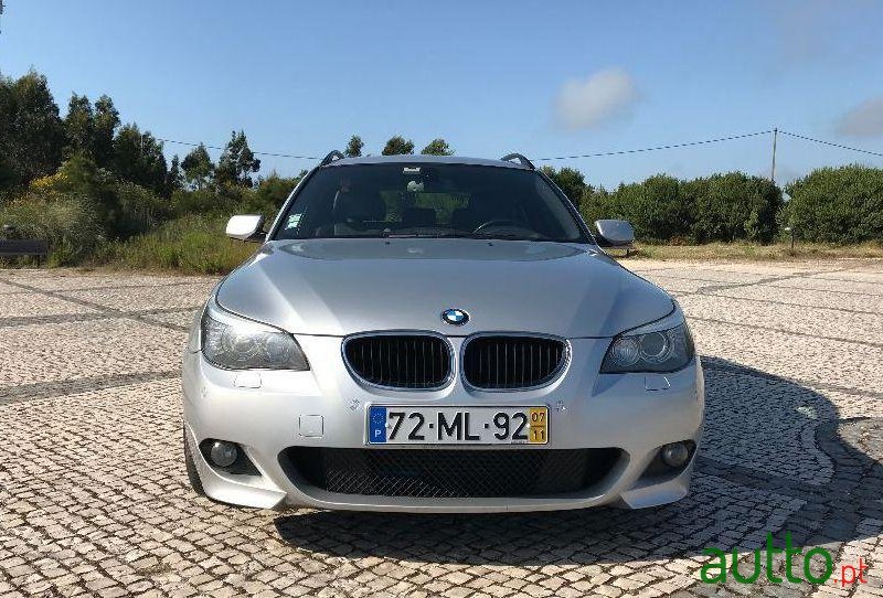 2007' BMW 520 photo #2