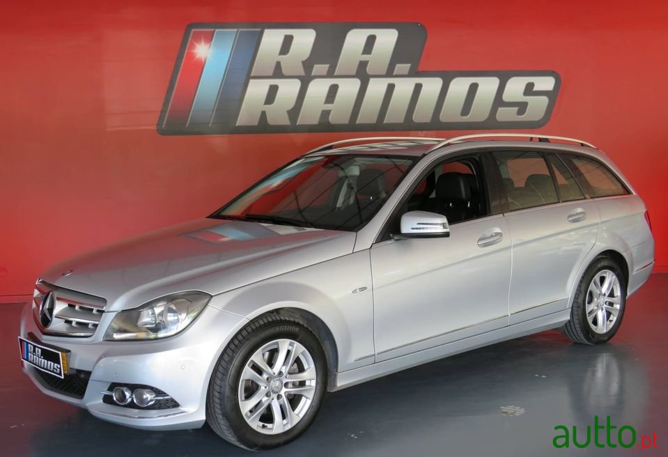 2014' Mercedes-Benz C-220 photo #1