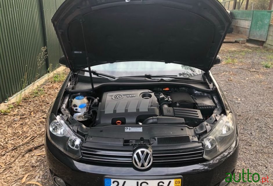 2009' Volkswagen Golf Variant photo #3