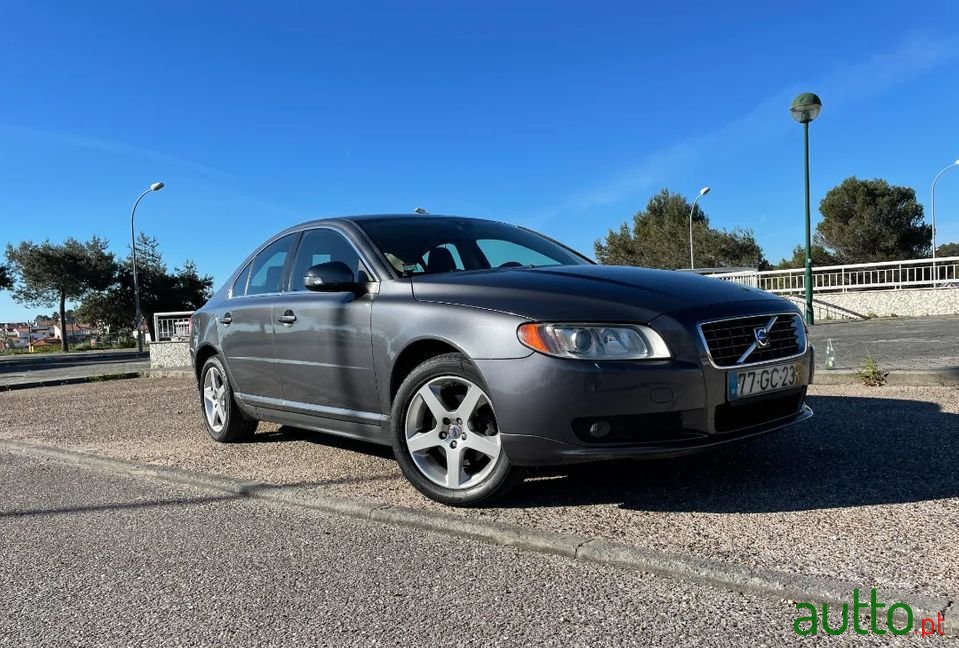 2008' Volvo S80 photo #1