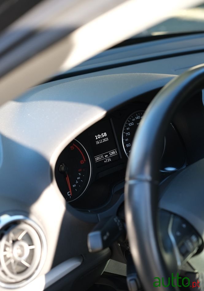 2013' Audi A3 Sportback photo #5