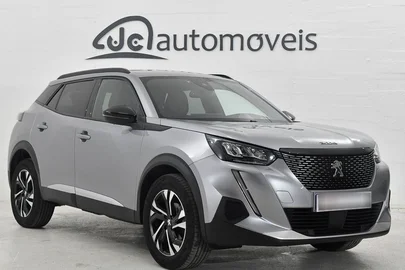 2023' Peugeot 2008