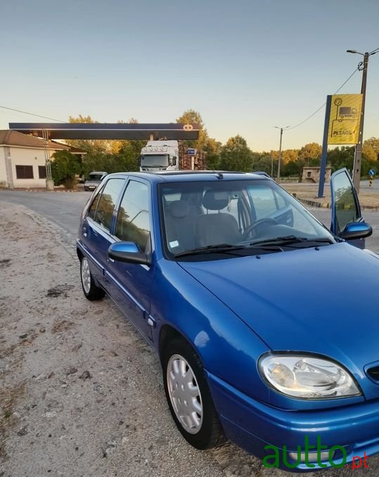 2002' Citroen Saxo photo #6