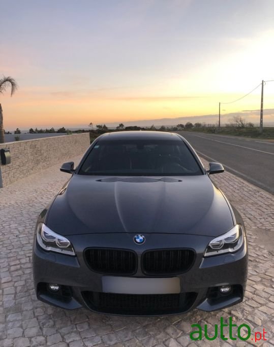 2015' BMW 525 photo #2