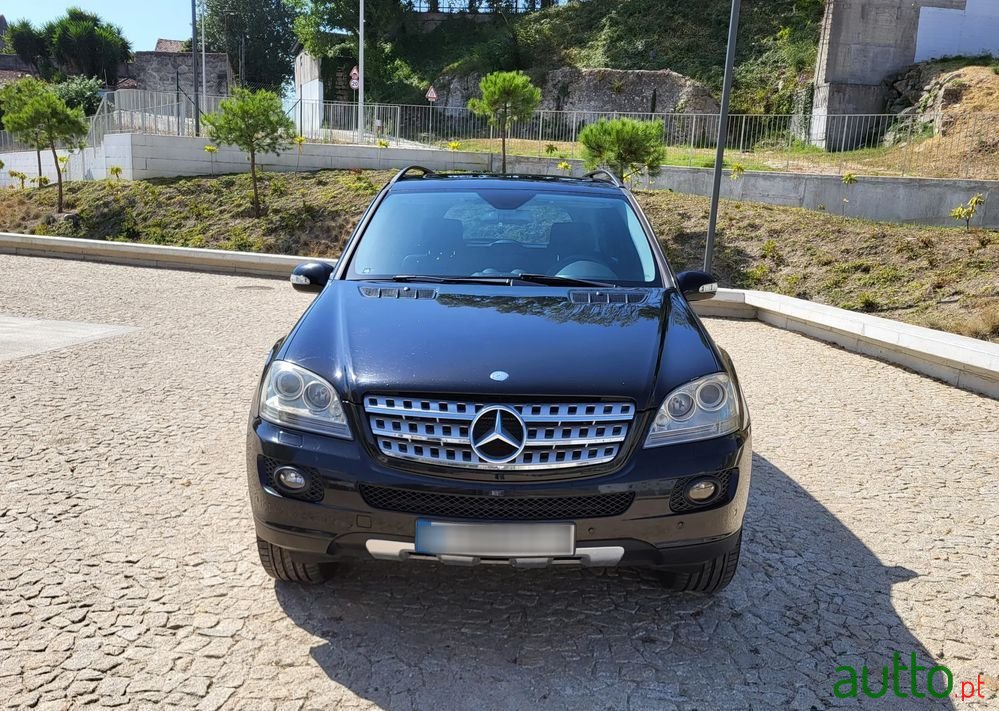 2006' Mercedes-Benz Classe M Cdi photo #2