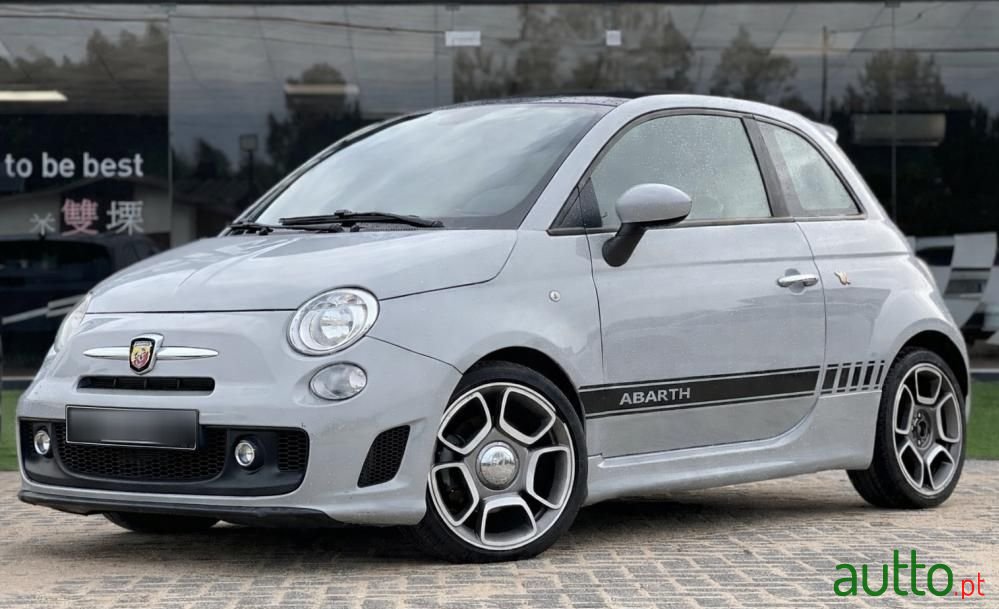 2012' Fiat 500 Abarth photo #1