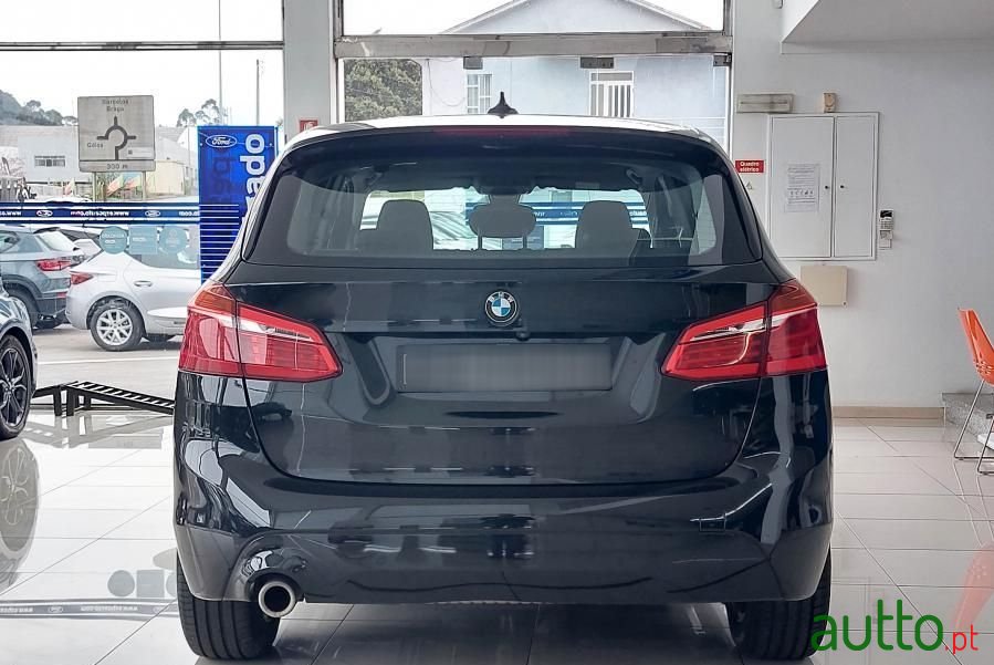 2020' BMW Série 2 I Advantage photo #4