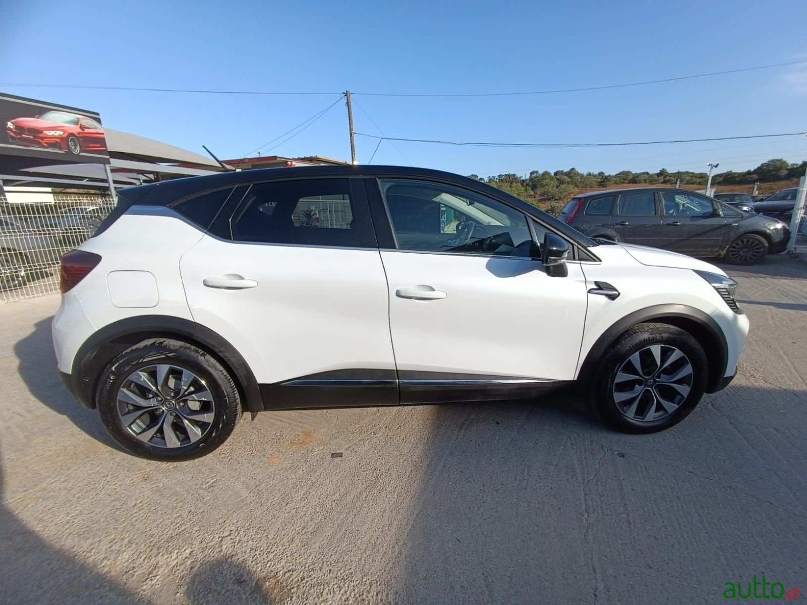 2021' Renault Captur photo #6