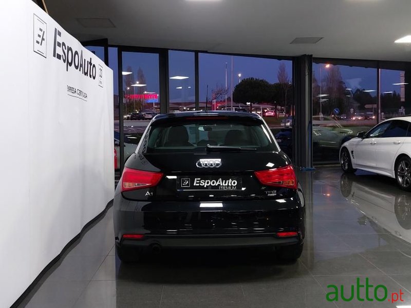 2018' Audi A1 Sportback photo #3