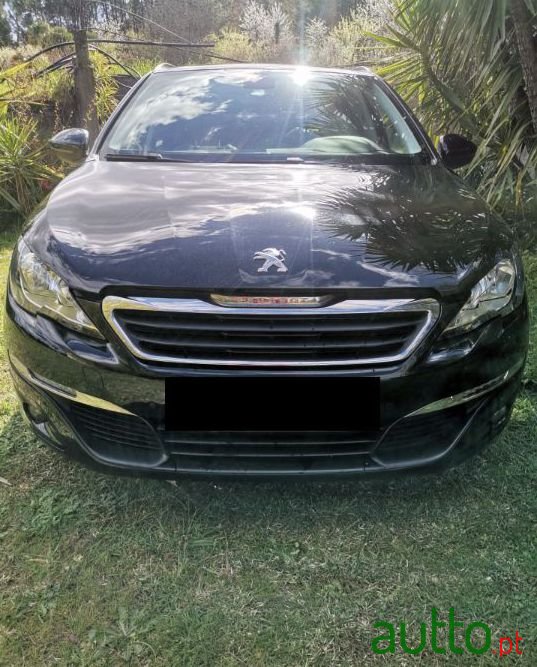 2015' Peugeot 308 Sw photo #2