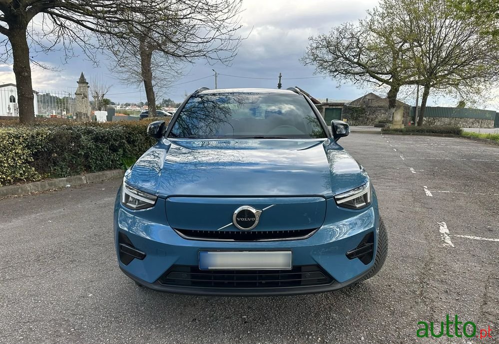 2022' Volvo Xc 40 photo #4