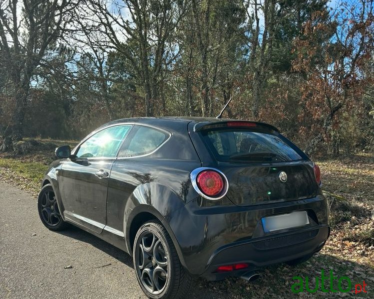 2012' Alfa Romeo MiTo photo #2