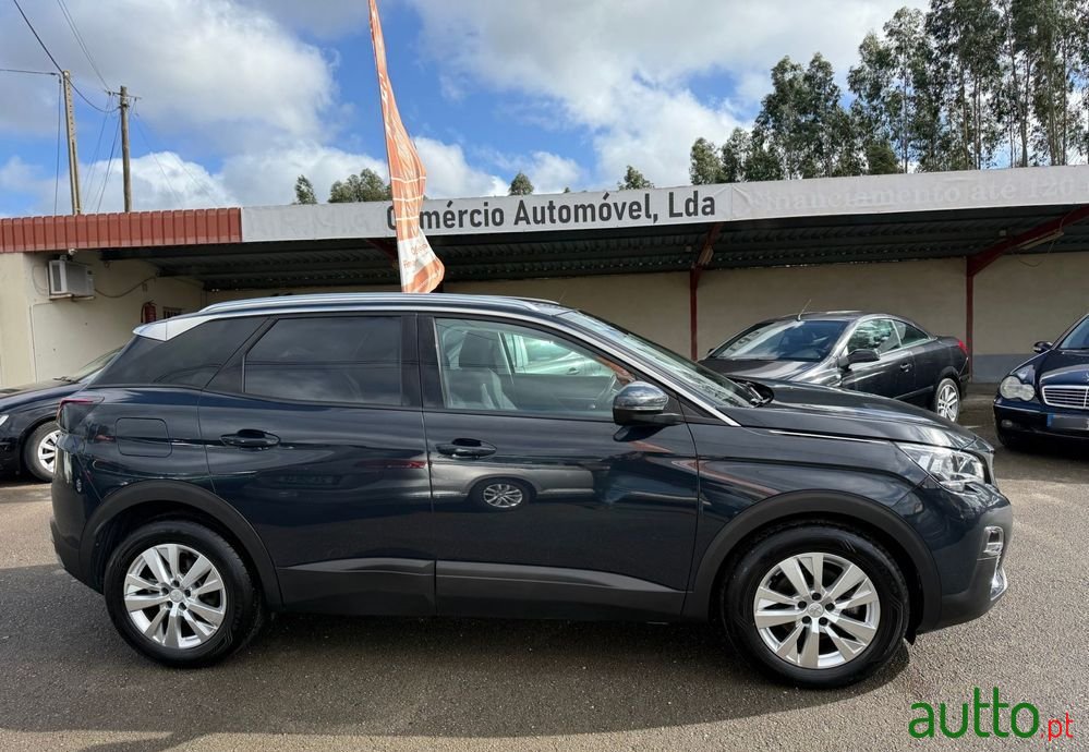 2018' Peugeot 3008 photo #5