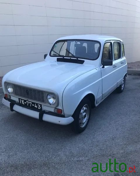 1990' Renault 4 photo #2