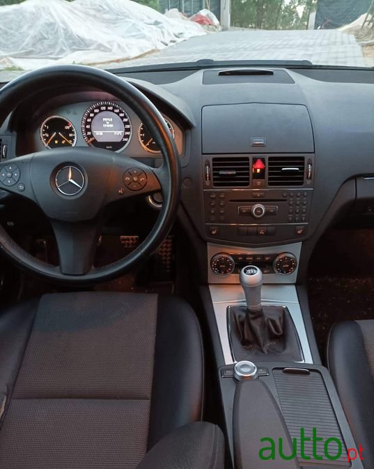 2007' Mercedes-Benz 220 photo #4