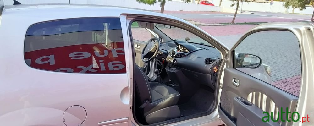 2014' Renault Twingo photo #4