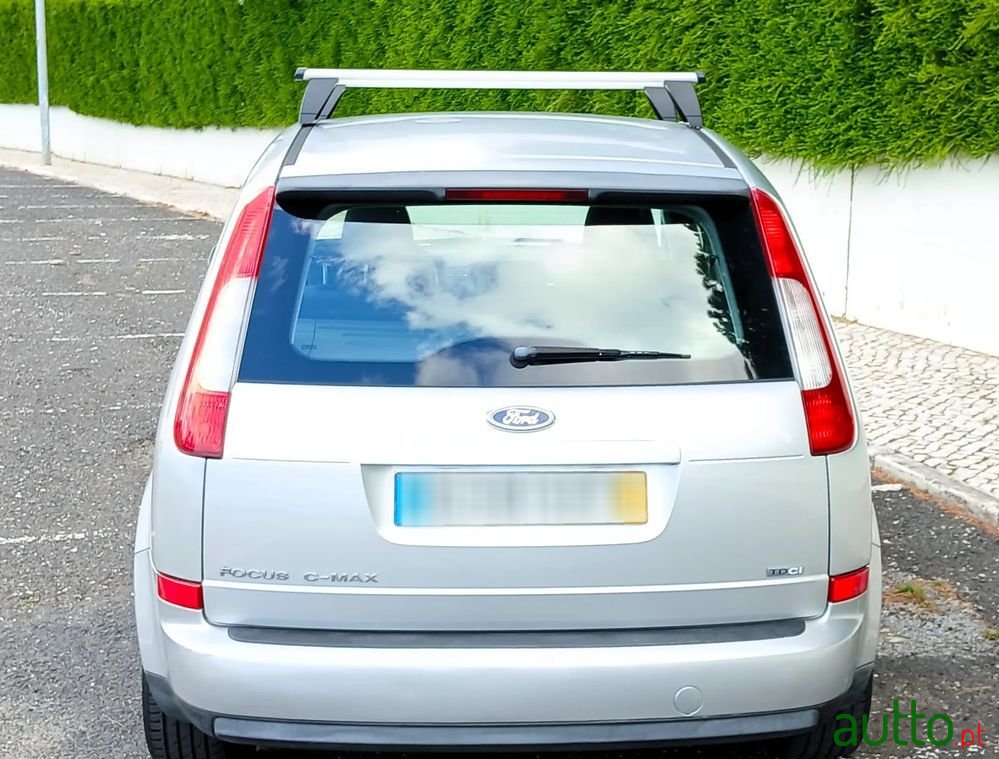2004' Ford Focus C-MAX photo #4