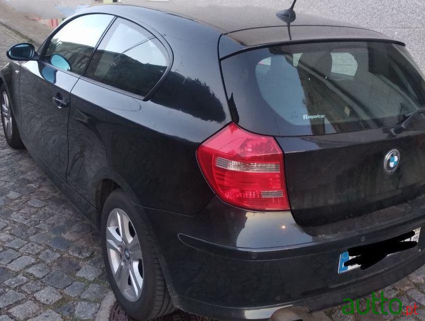 2008' BMW 118 D photo #1