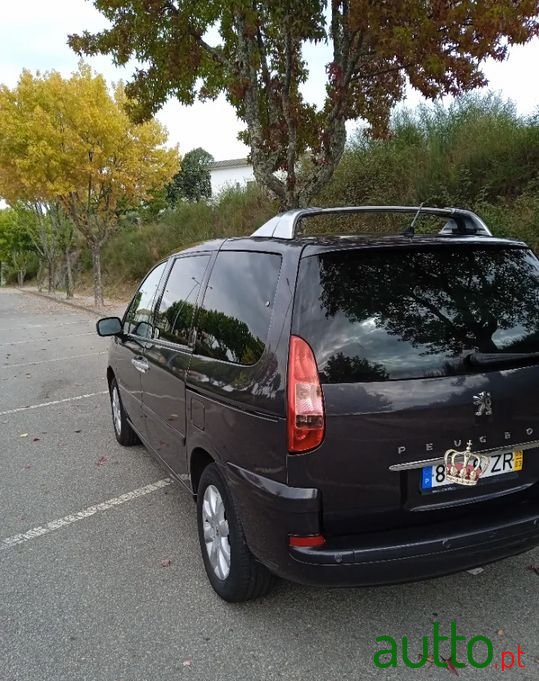 2005' Peugeot 807 photo #4