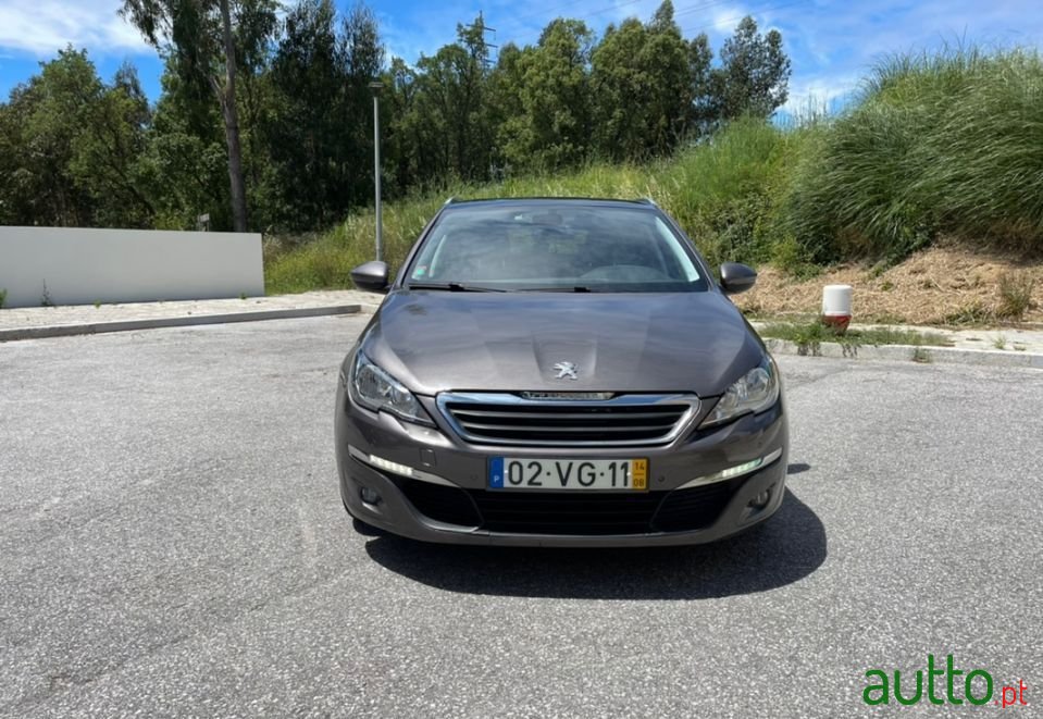 2014' Peugeot 308 Sw photo #2