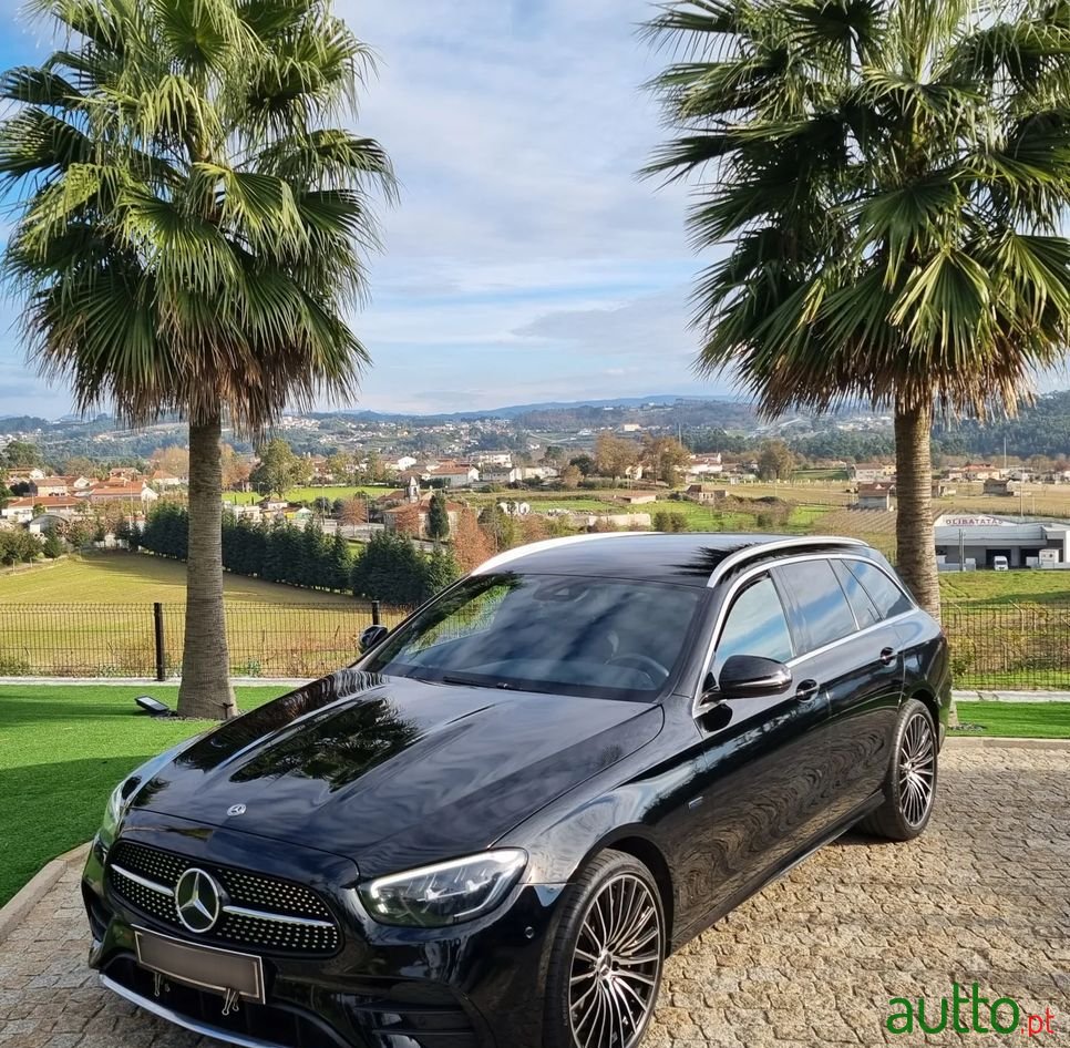 2021' Mercedes-Benz Classe E De photo #3
