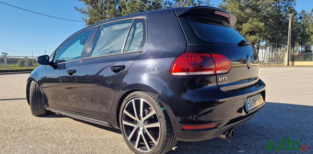 2012' Volkswagen Golf photo #5