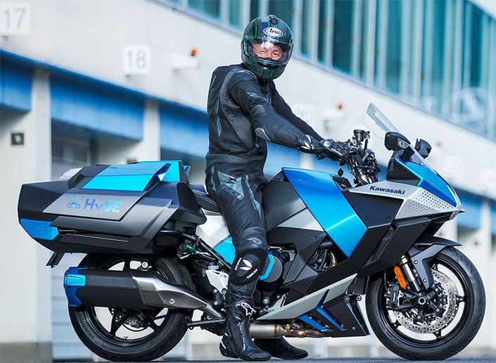 Kawasaki showcases an experimental hydrogen-burning motorcycle