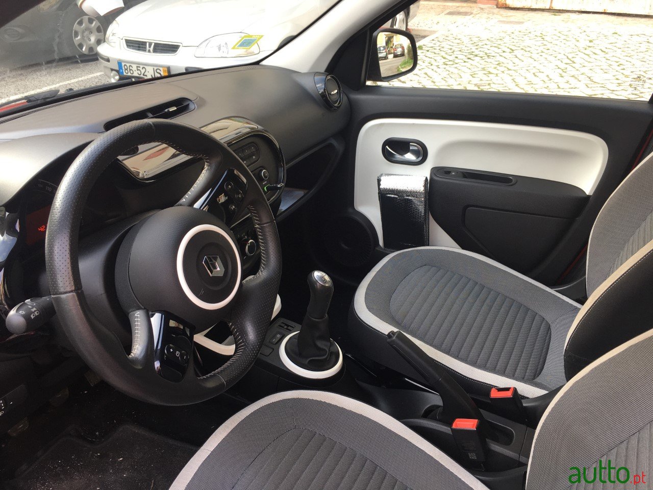 2015' Renault Twingo photo #1