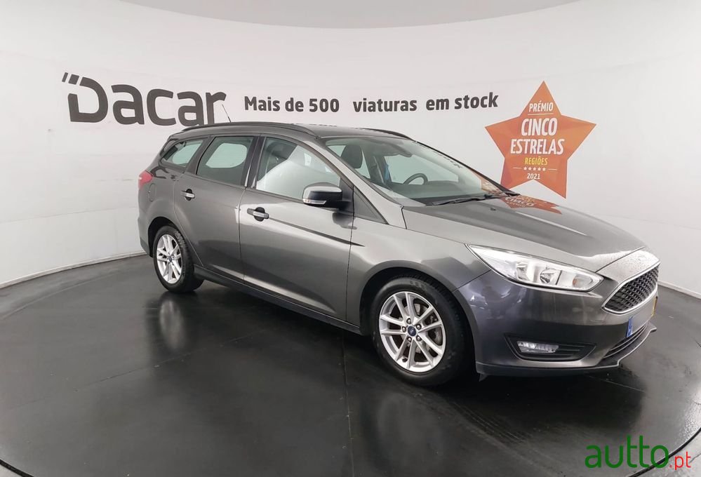 2017' Ford Focus Sw photo #1