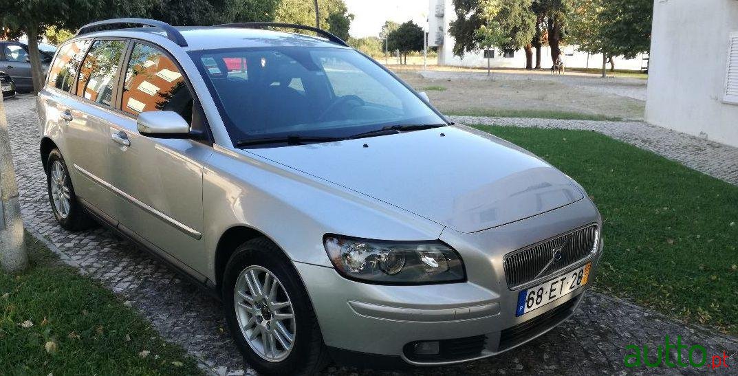 2007' Volvo V50 1.6D Nivel2 photo #1