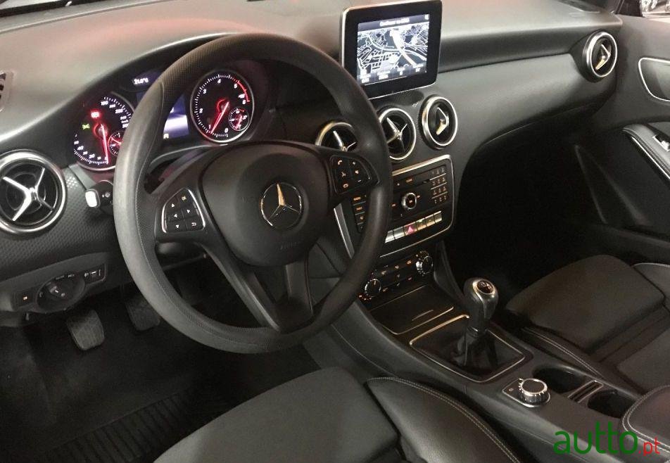 2016' Mercedes-Benz A-180 Cdi Style Navi photo #1