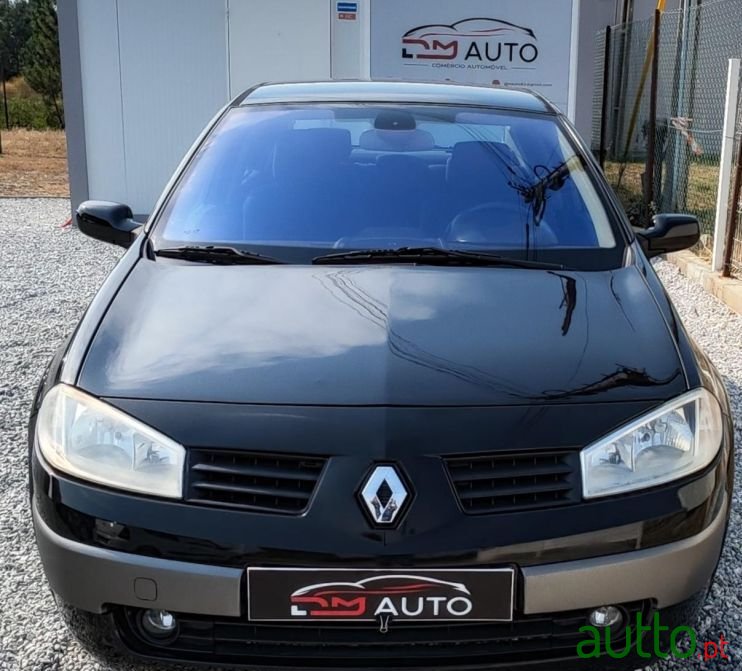 2003' Renault Megane photo #2