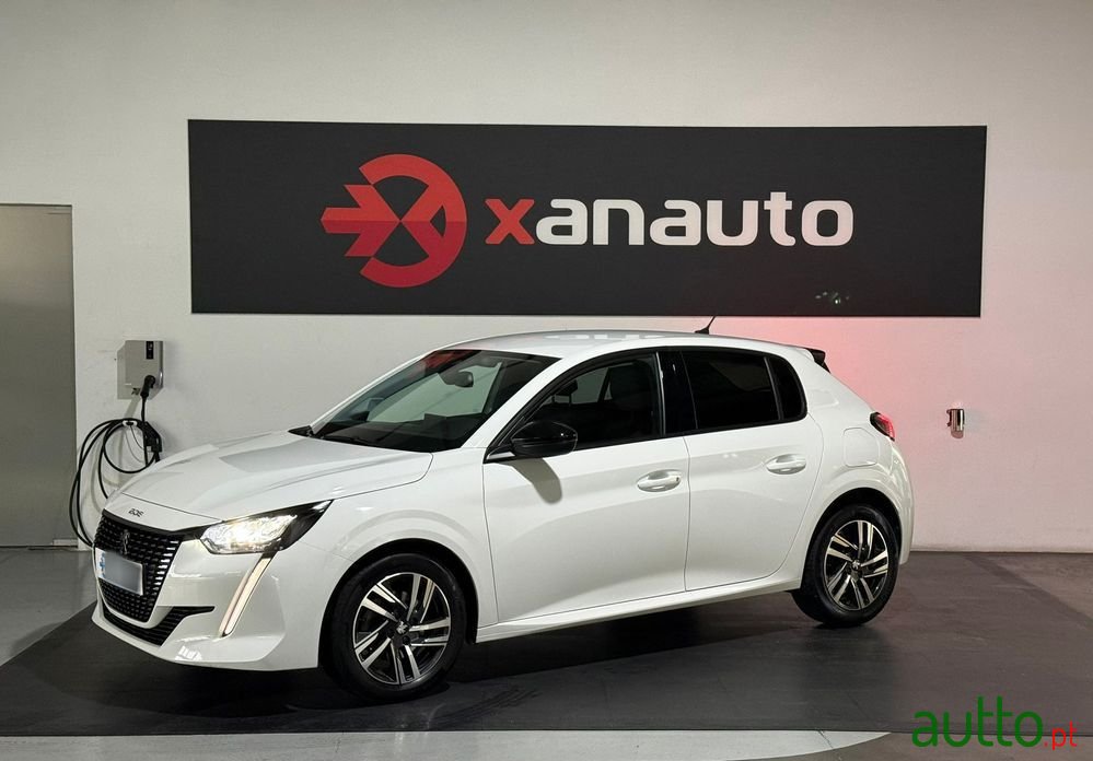 2022' Peugeot 208 photo #1
