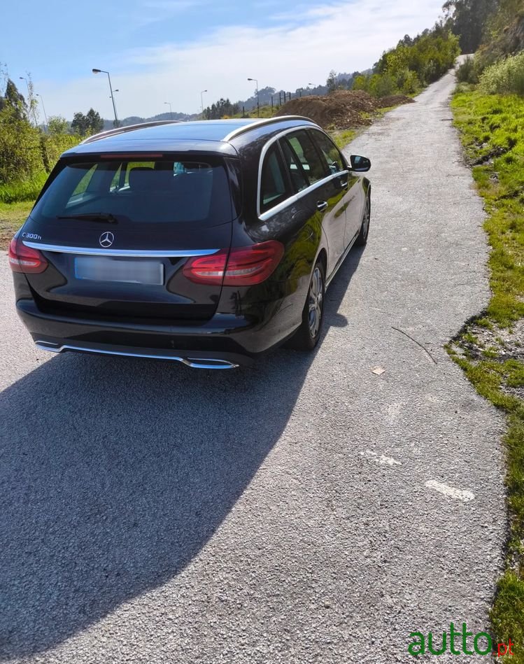 2017' Mercedes-Benz C 300 photo #4